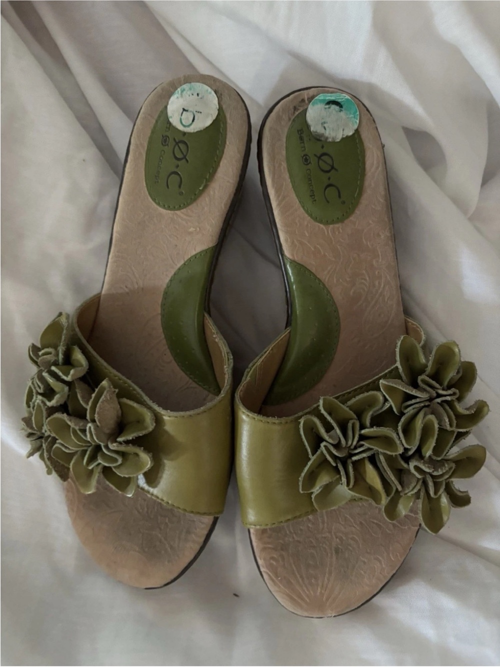 boc Green Floral Wedge Slide Sandals size 7